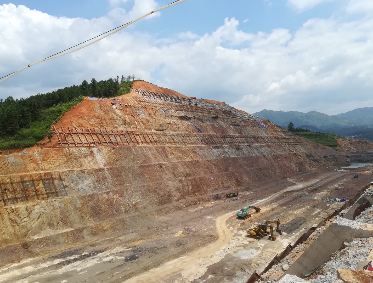 銅仁市松桃至玉屏城際快速道路 建設(shè)項目-高邊坡專項設(shè)計